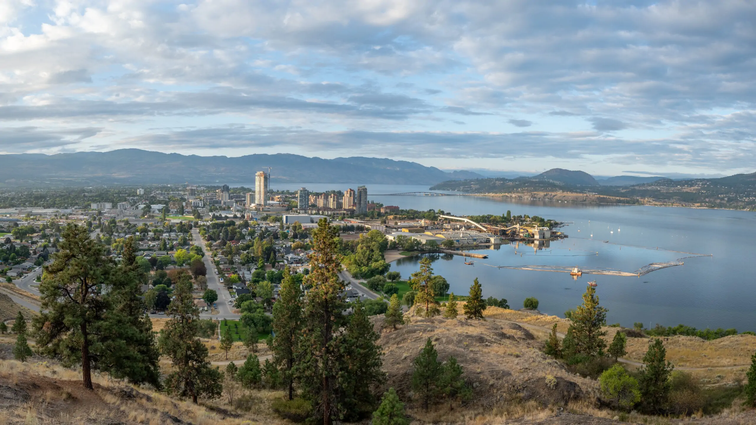 view of Kelowna BC from Knox Mountain